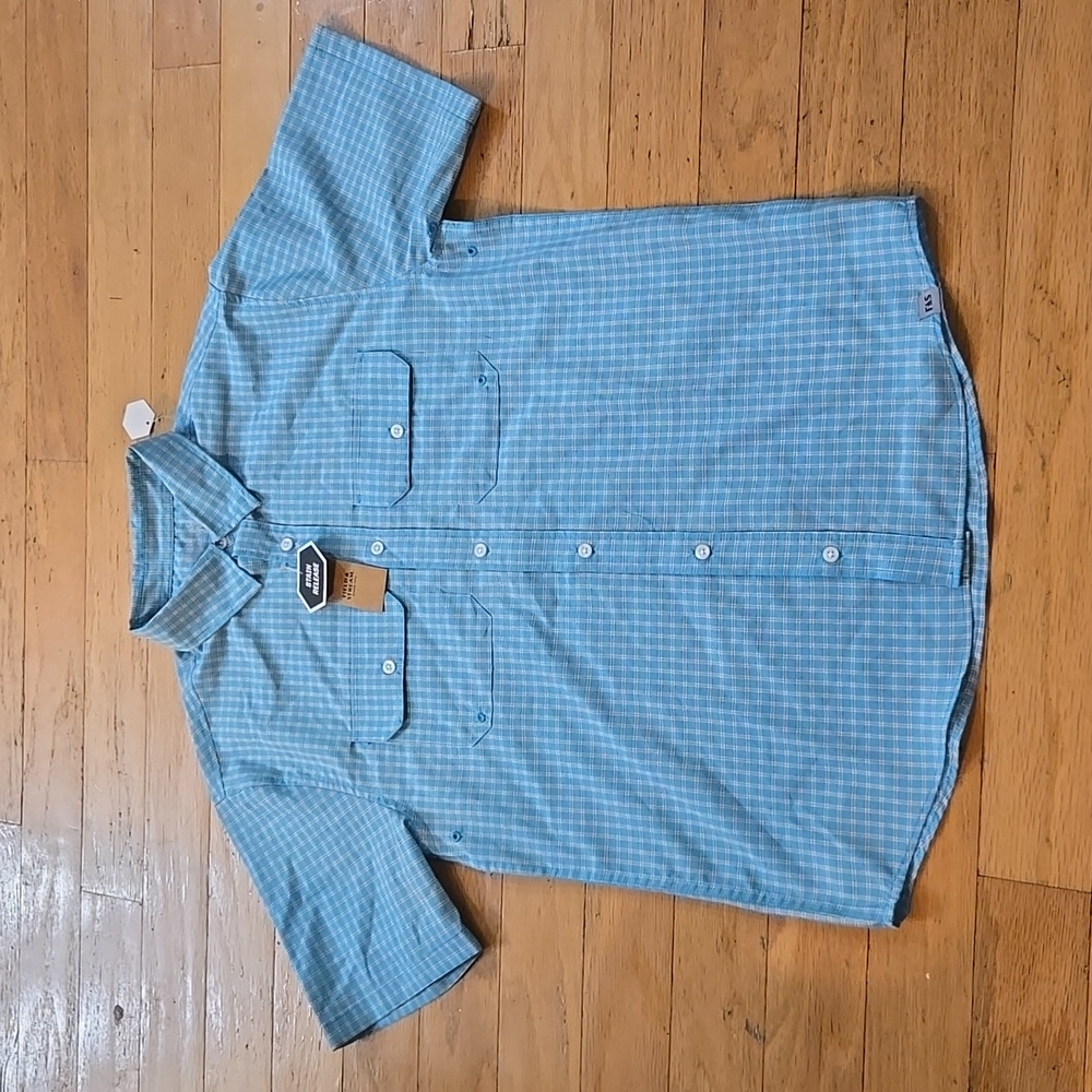 NWT Field & Stream Men's S Fishing Outdoor Short Sleeve Button-Up Plaid Blue